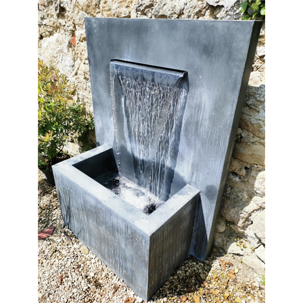 Arno Square - Garden Water Feature | Waterperry Gardens - Oxfordshire ...