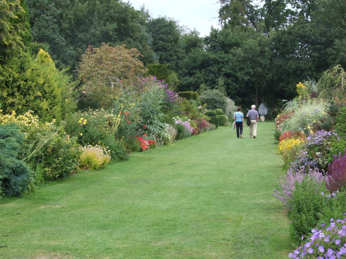 Waterperry Gardens Club | Oxford Gardens | Garden Centre